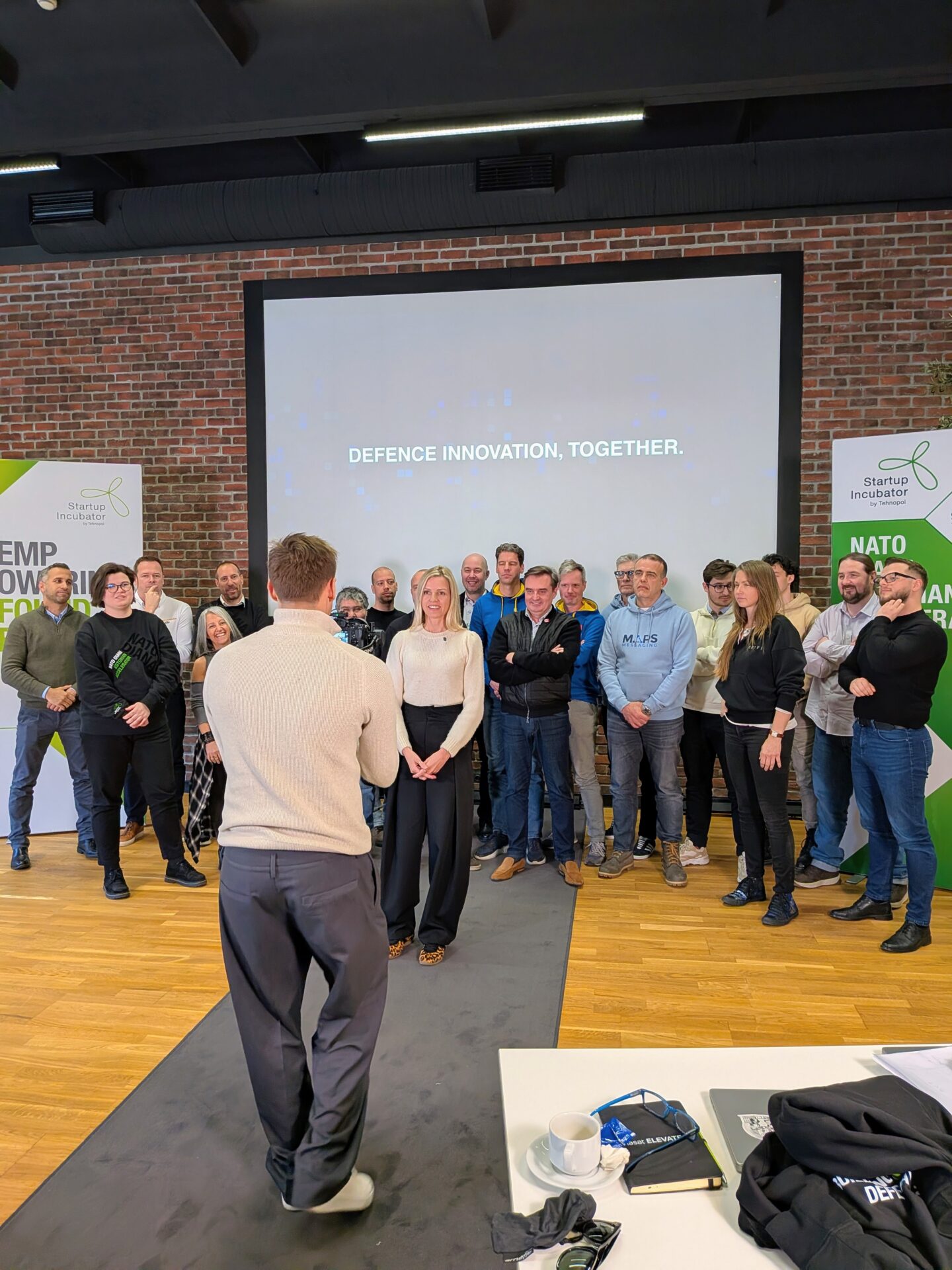 NATO DIANA tiimid panid Tallinnas oma lahendused proovile sõjamängus, pitch roast’il ja kaitsevaldkonna ekspertide ees